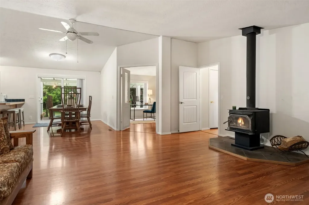 23978 Stottlemeyer Road NE Poulsbo WA 98370