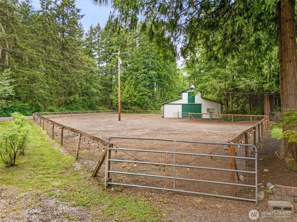 23978 Stottlemeyer Road NE Poulsbo WA 98370