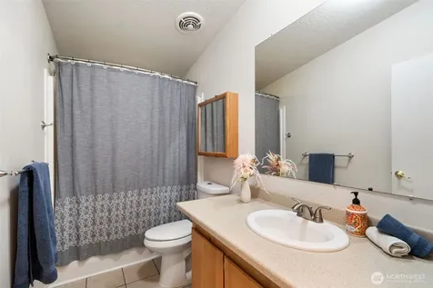 23978 Stottlemeyer Road NE Poulsbo WA 98370