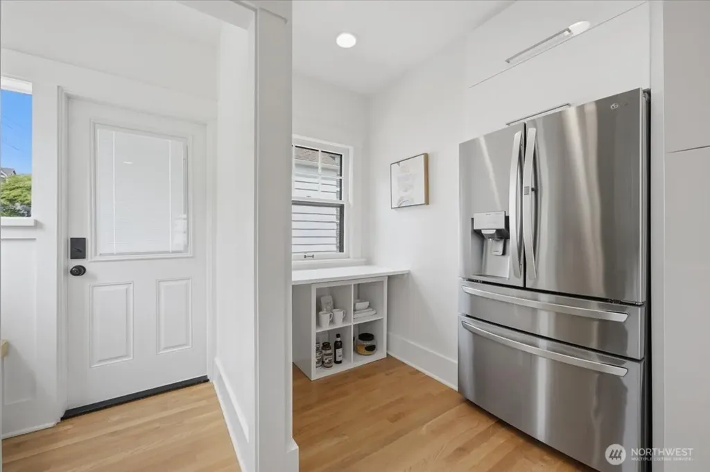 1902 NE 73rd Street Seattle WA 98115
