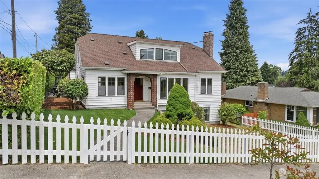 1902 NE 73rd Street Seattle WA 98115