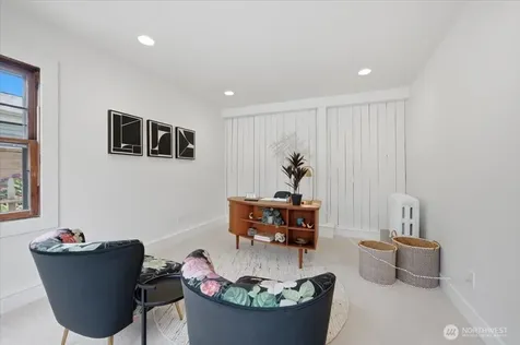 1902 NE 73rd Street Seattle WA 98115
