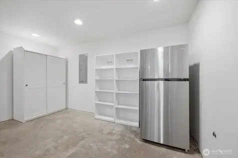 1902 NE 73rd Street Seattle WA 98115