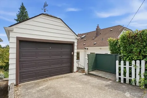 1902 NE 73rd Street Seattle WA 98115