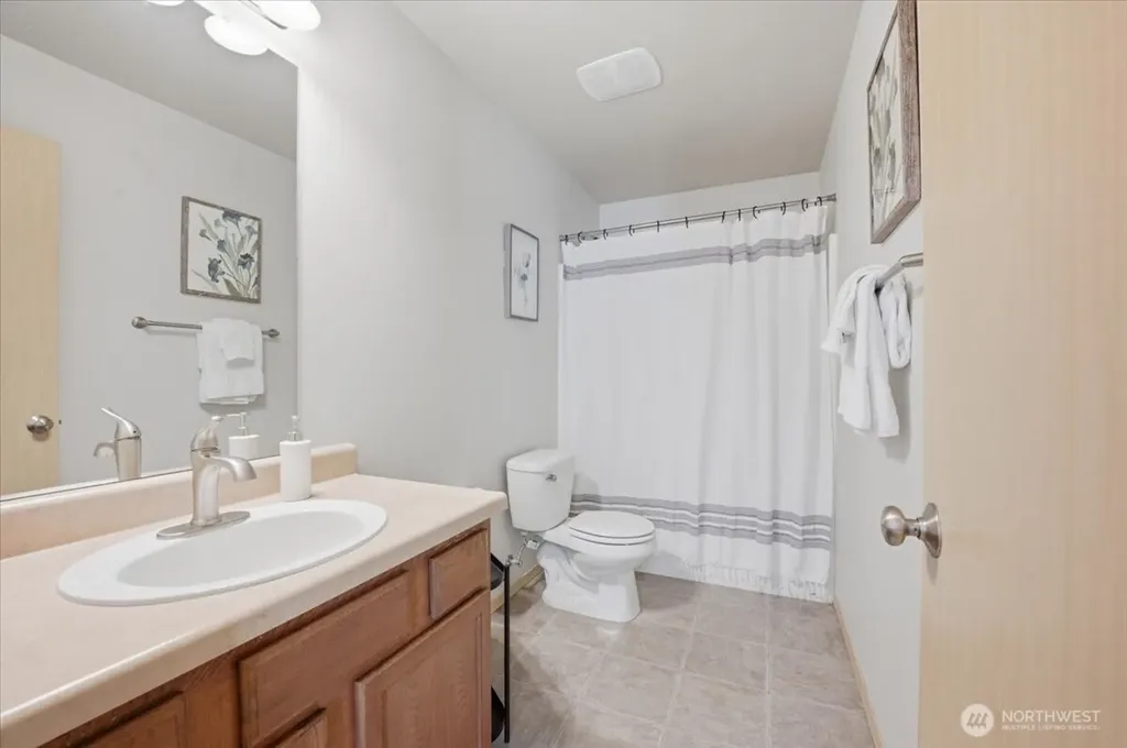 2203 116th Drive SE Lake Stevens WA 98258