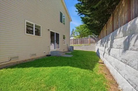 2203 116th Drive SE Lake Stevens WA 98258
