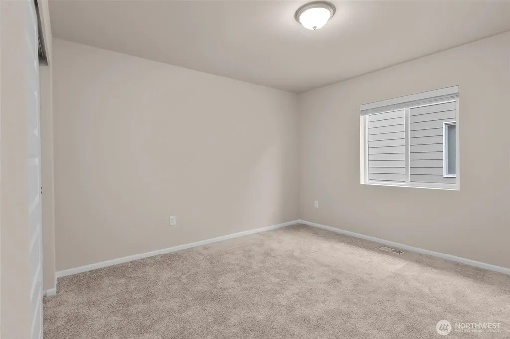 3734 80th Avenue NE Marysville WA 98270