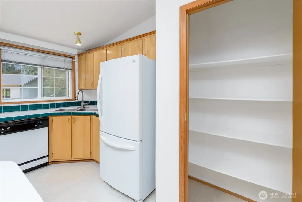 152 Charles Roberts Road Sequim WA 98382