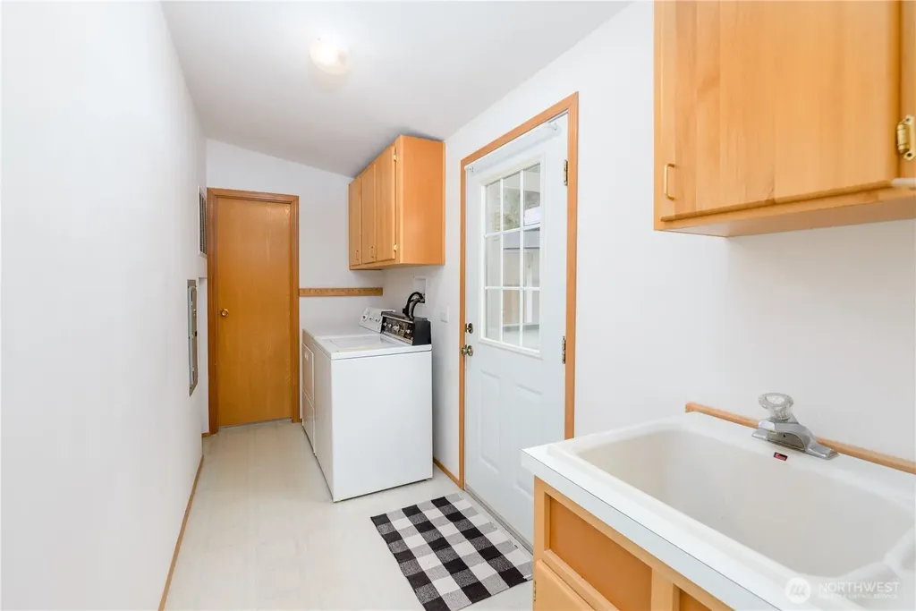 152 Charles Roberts Road Sequim WA 98382