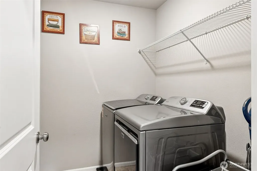 1110 Swan Loop Dupont WA 98327