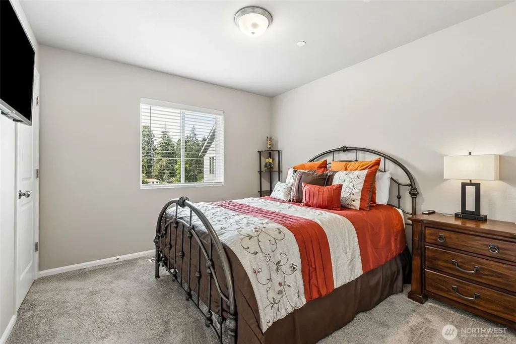 1110 Swan Loop Dupont WA 98327