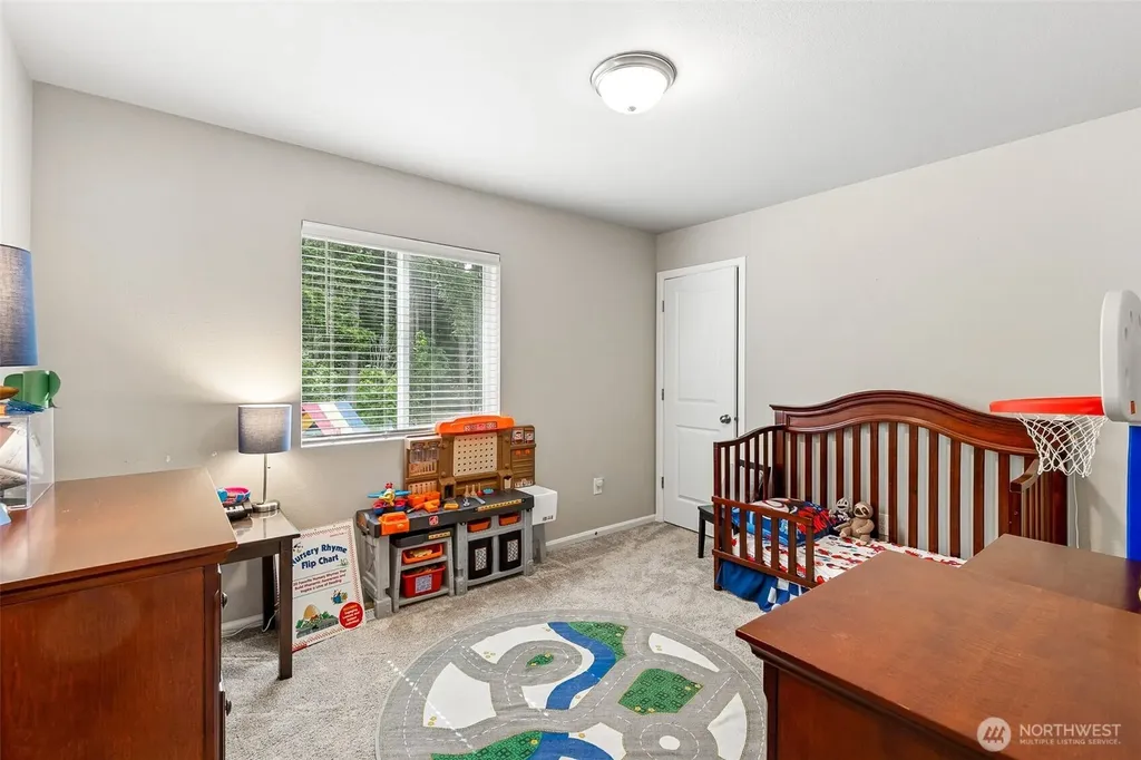 1110 Swan Loop Dupont WA 98327