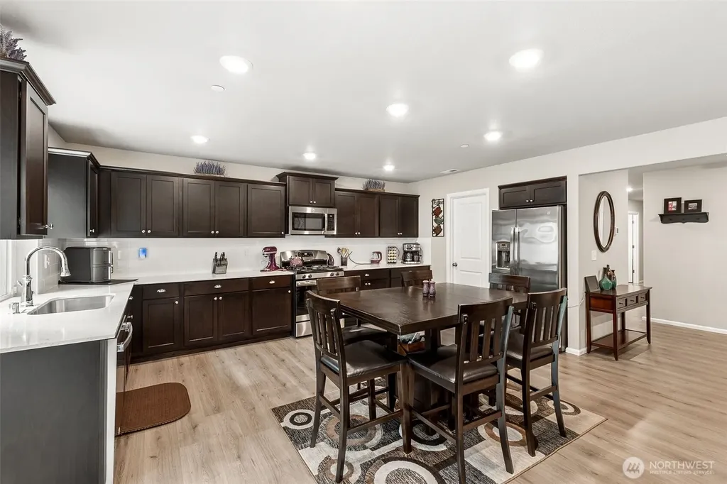 1110 Swan Loop Dupont WA 98327