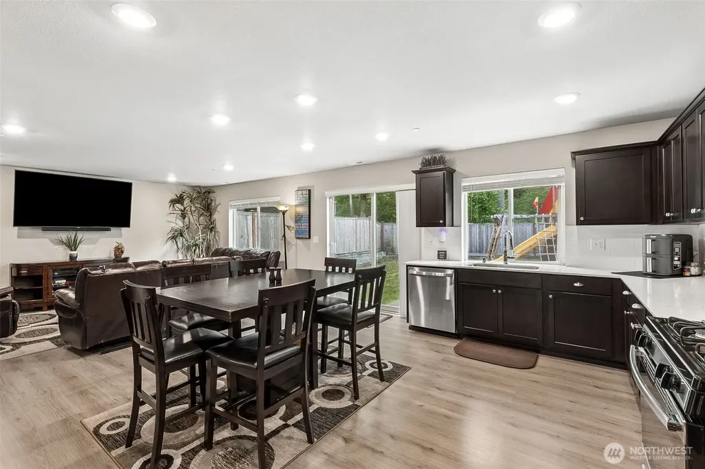 1110 Swan Loop Dupont WA 98327