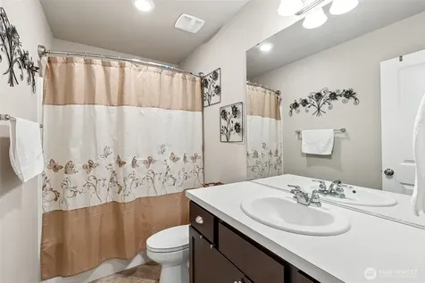 1110 Swan Loop Dupont WA 98327
