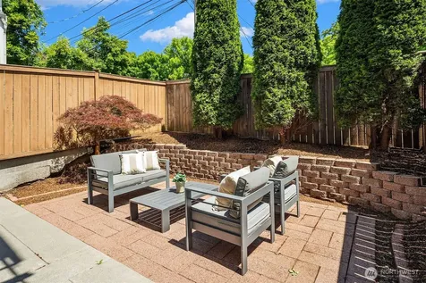 511 Martin Luther King Jr Way S Seattle WA 98144