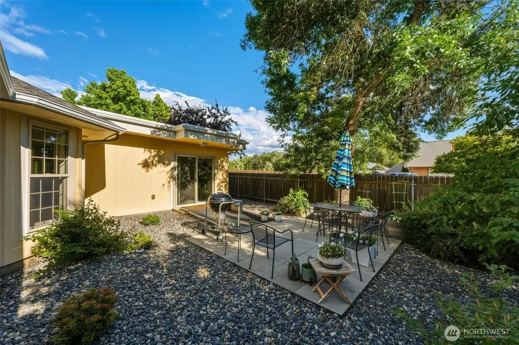 860 Fern Court Walla Walla WA 99362