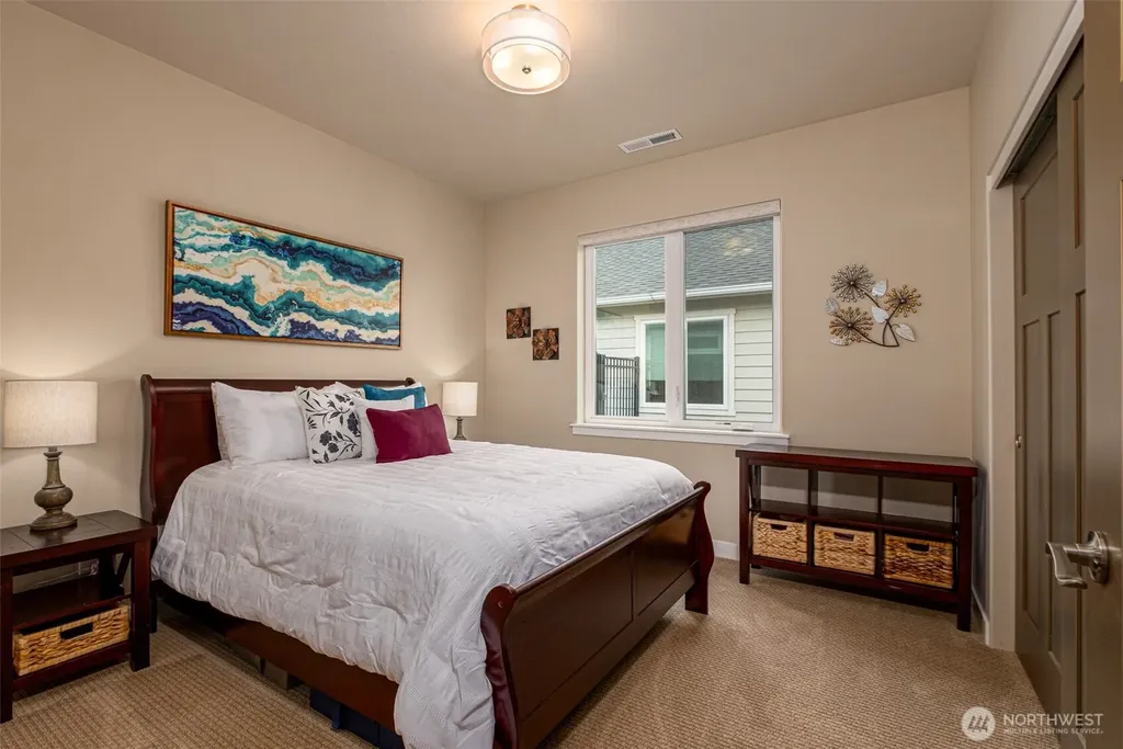 915 S M Loop Drive SW Quincy WA 98848
