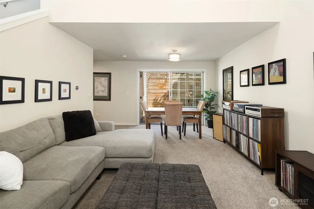 10262 NE 129th Lane Kirkland WA 98034