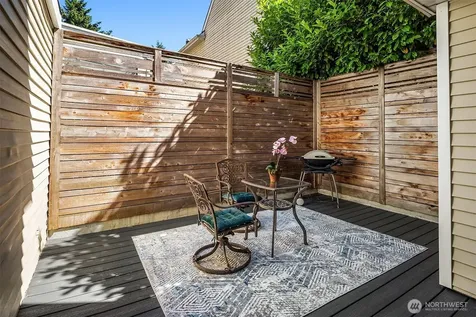 10262 NE 129th Lane Kirkland WA 98034