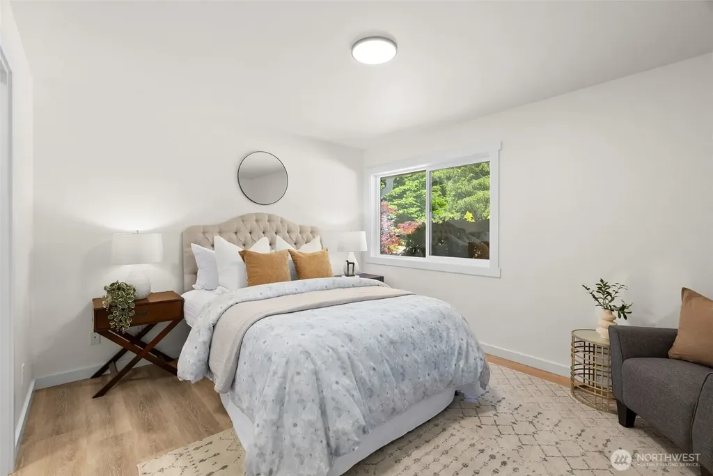 27581 Heavenly Place NE Kingston WA 98346