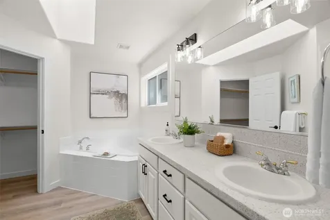 27581 Heavenly Place NE Kingston WA 98346