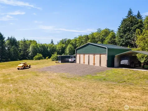 27581 Heavenly Place NE Kingston WA 98346