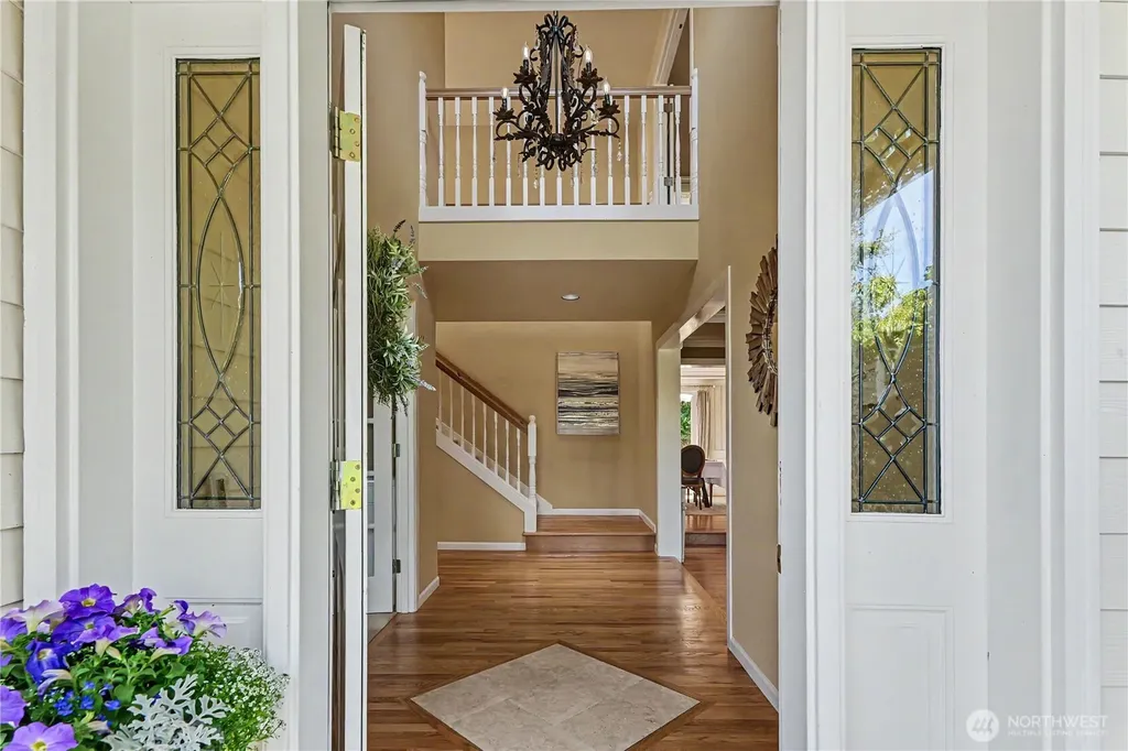 18055 NW Varese Court Issaquah WA 98027