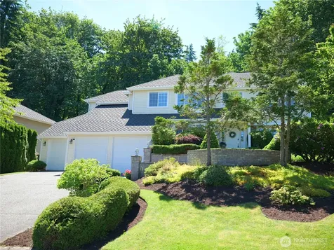 18055 NW Varese Court Issaquah WA 98027