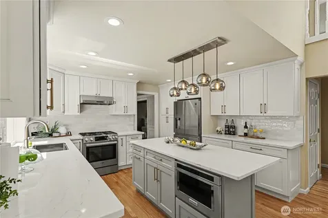 18055 NW Varese Court Issaquah WA 98027