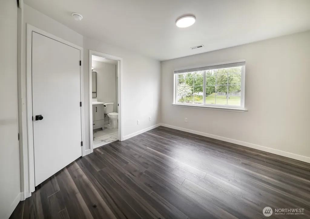 520 N Laventure Road Mount Vernon WA 98273