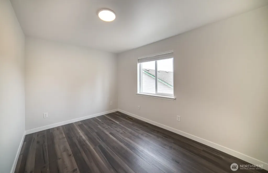520 N Laventure Road Mount Vernon WA 98273