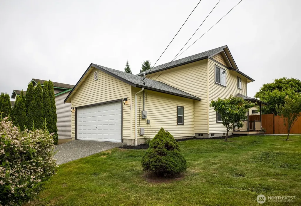 520 N Laventure Road Mount Vernon WA 98273