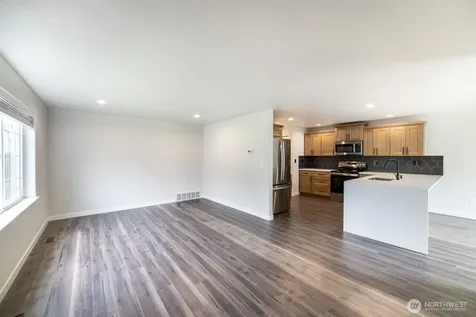 520 N Laventure Road Mount Vernon WA 98273
