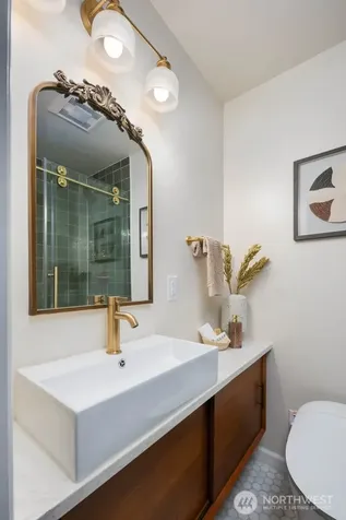 11205 Phinney Avenue N Seattle WA 98133
