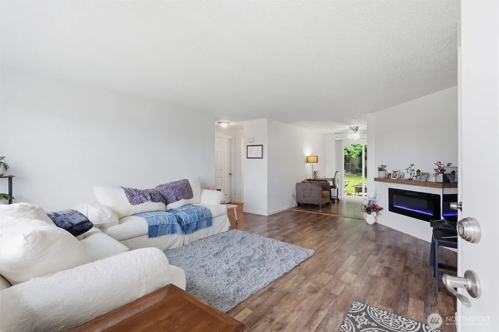 11040 N Skagit Street Burlington WA 98233