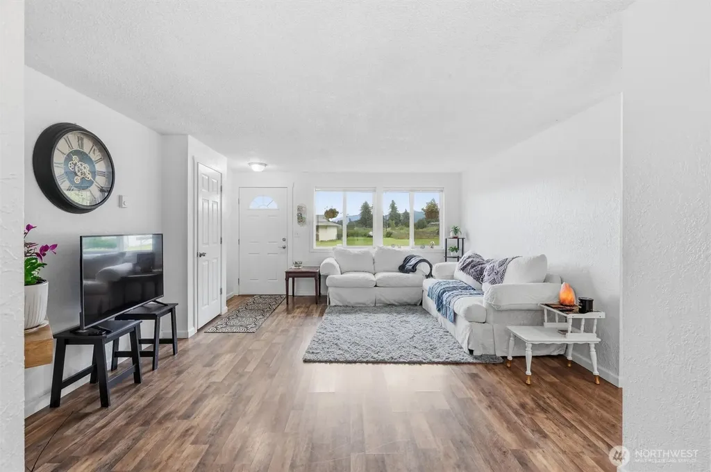 11040 N Skagit Street Burlington WA 98233