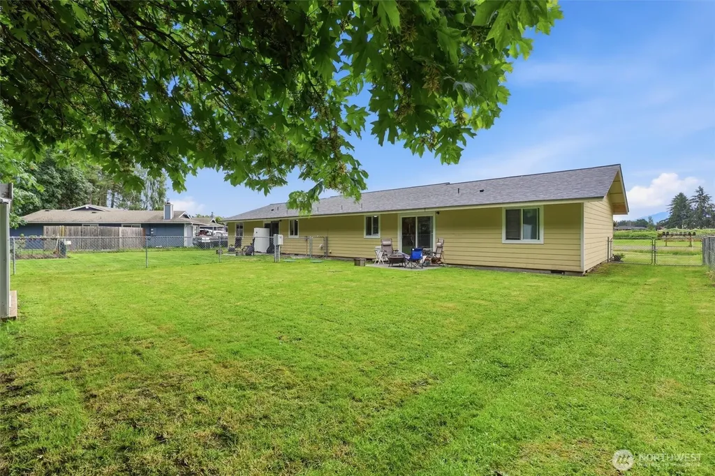 11040 N Skagit Street Burlington WA 98233