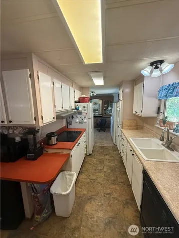24 Hubbert Road Omak WA 98841