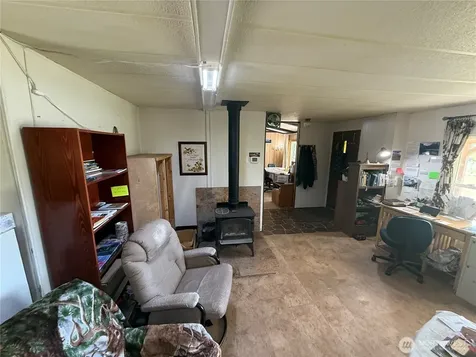 24 Hubbert Road Omak WA 98841