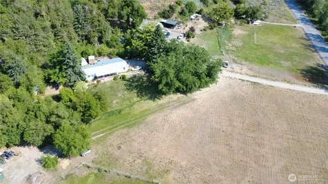 24 Hubbert Road Omak WA 98841