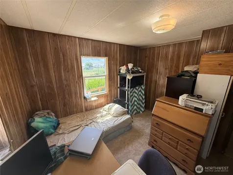 24 Hubbert Road Omak WA 98841