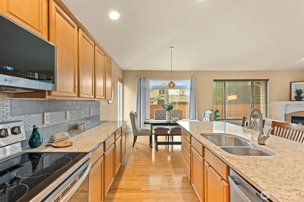 9304 229th Avenue E Buckley WA 98321