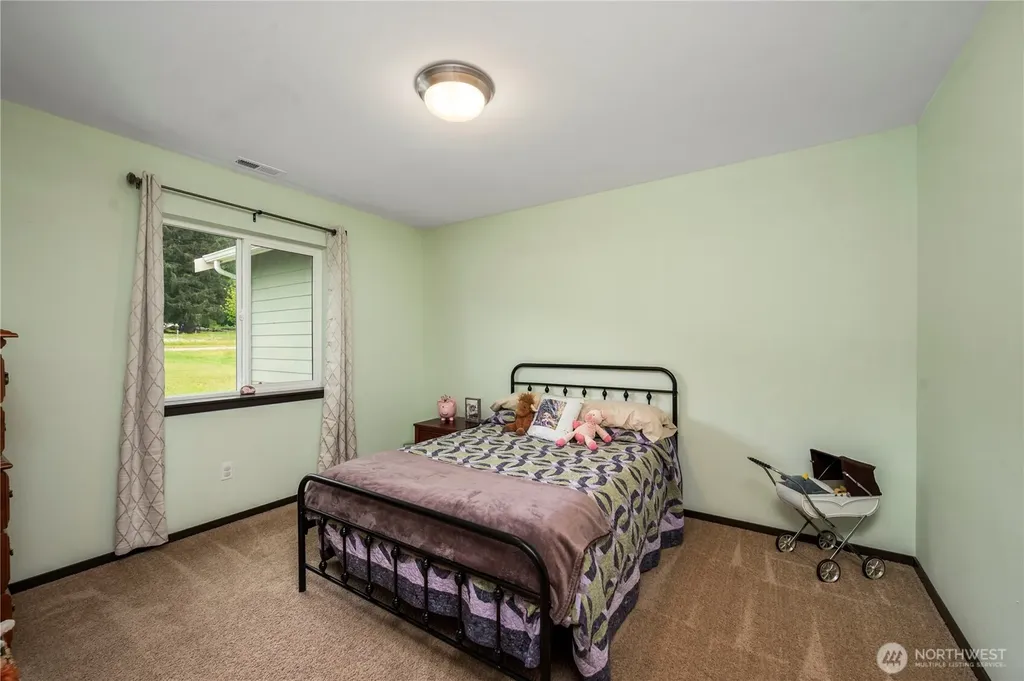 5049 Potter Road Deming WA 98244