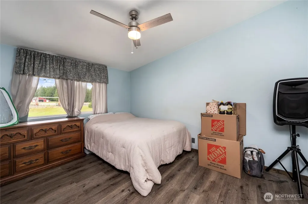5049 Potter Road Deming WA 98244