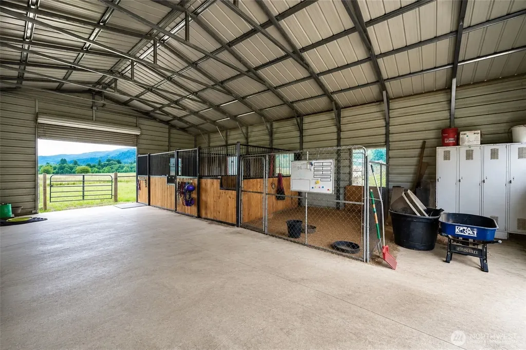 5049 Potter Road Deming WA 98244