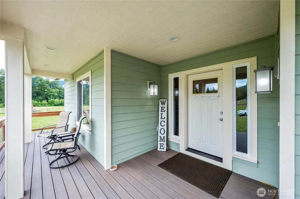 5049 Potter Road Deming WA 98244
