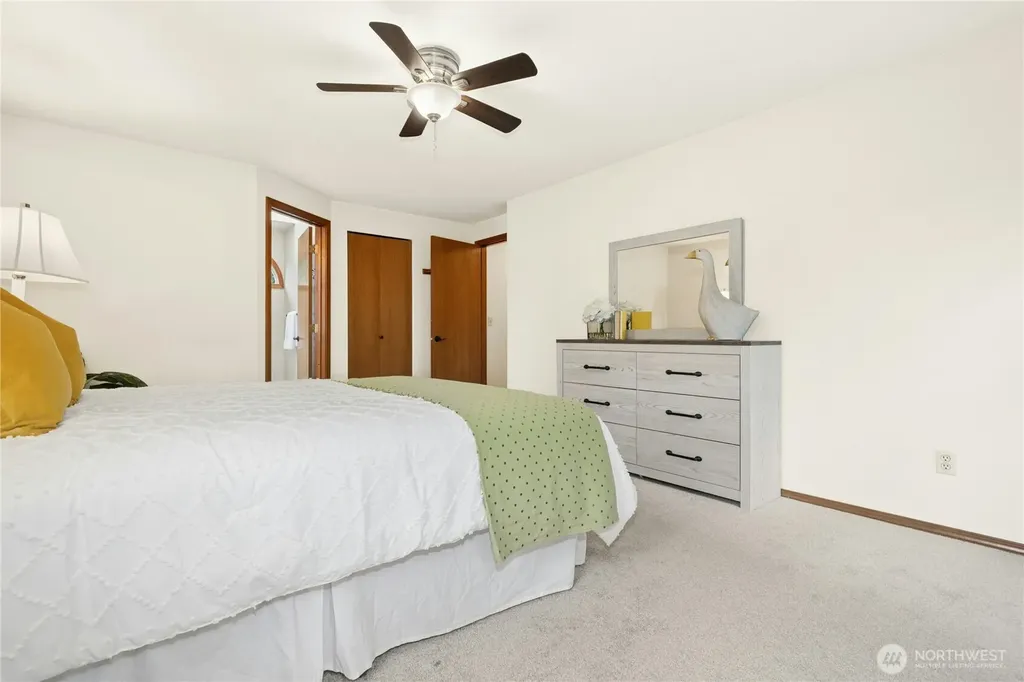 5507 James Avenue SE Auburn WA 98092