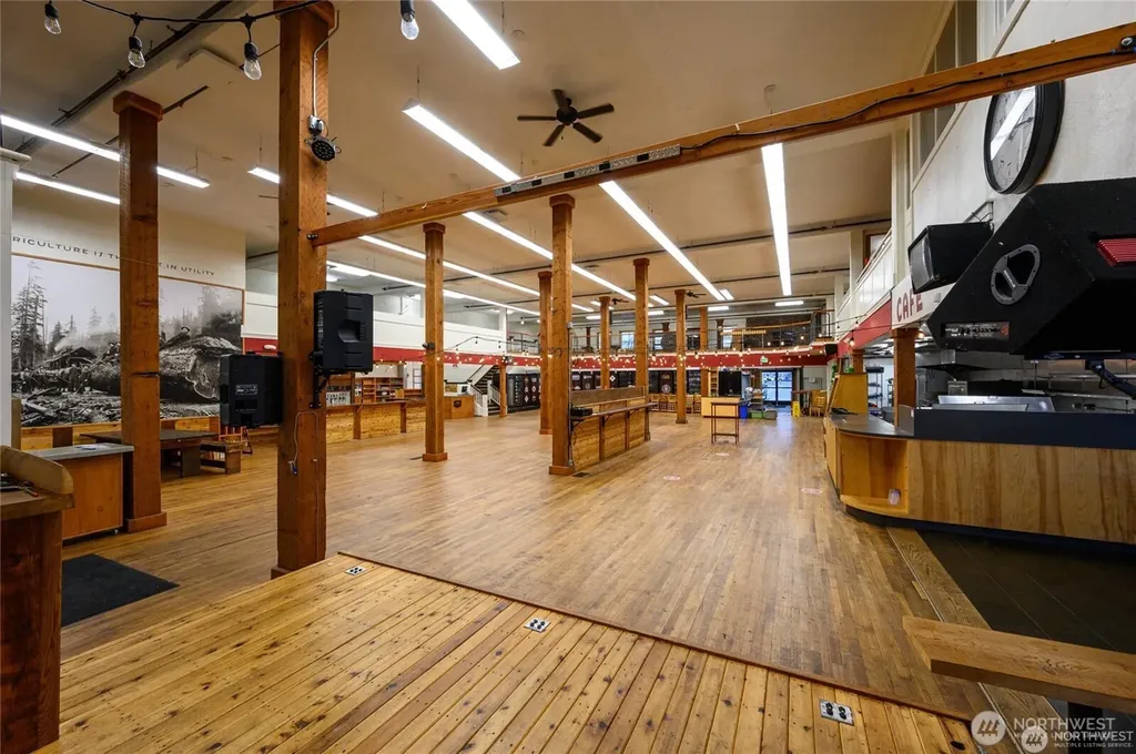 829 Metcalf Street Sedro Woolley WA 98284
