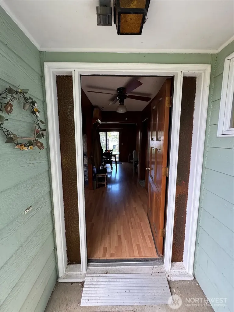 402 W Maple Sequim WA 98382